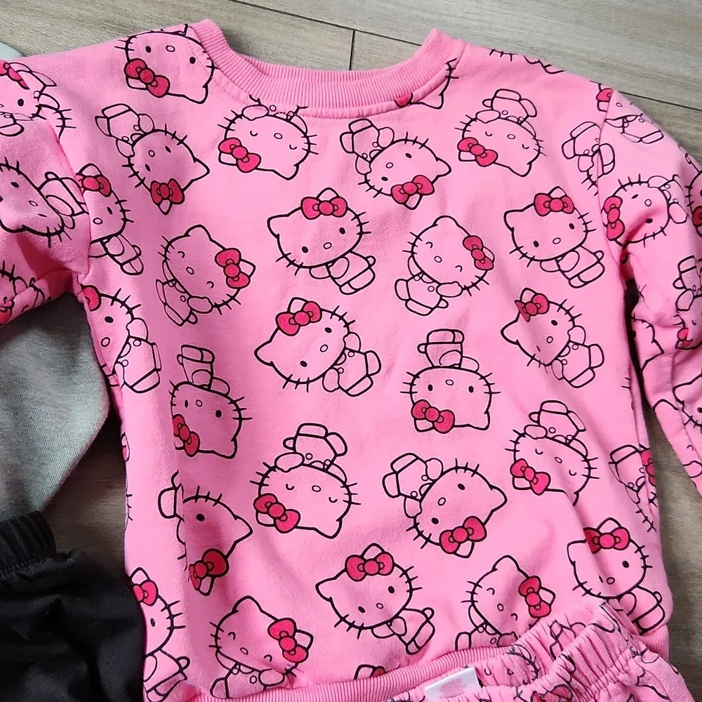 4 PC Girl LOT 6 - Picture 3 of 5